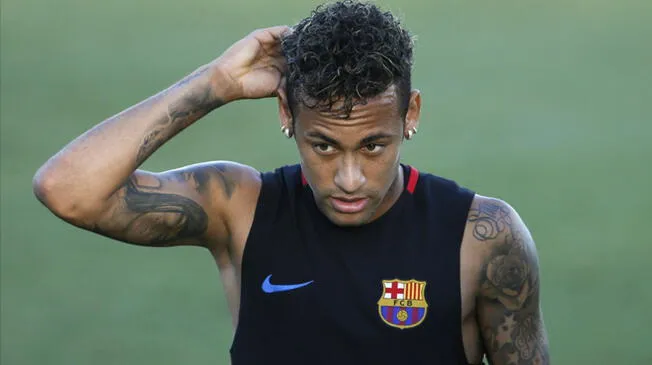 Neymar no seguirá en el Barcelona según confirmó el club español, el brasileño será presentado este fin de semana