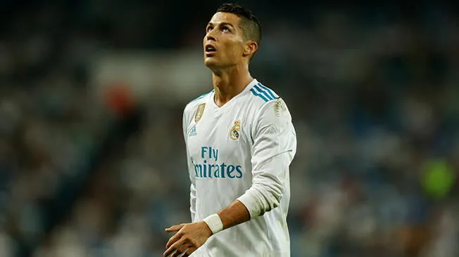 Cristiano Ronaldo desea ganar 25 millones de euros como salario para quedarse en el Real Madrid. Foto: AP