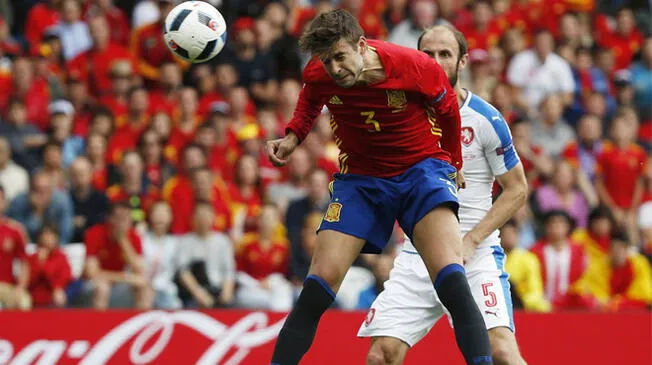 Gerard Piqué no renunció a la Selección de España, como se especuló que iba suceder horas antes. 