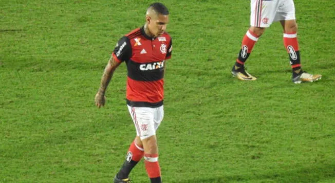 Paolo Guerrero se va reemplazado en el Flamengo-Bahía.