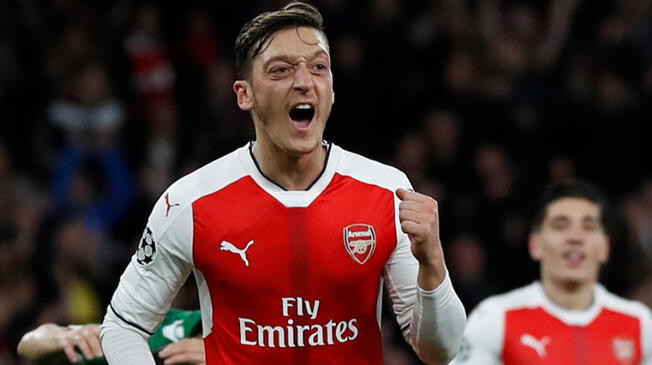 Mesut Özil podría dejar el cuadro 'Gunner' en este mercado de invierno.