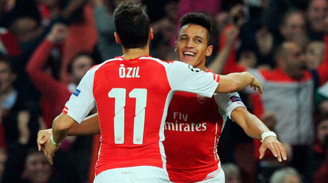 Alexis Sánchez y Mesut Özil se marcharían del Arsenal en enero.Foto: AP