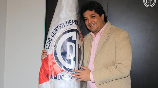 Víctor Rivera tras firmar contrato con Municipal.
