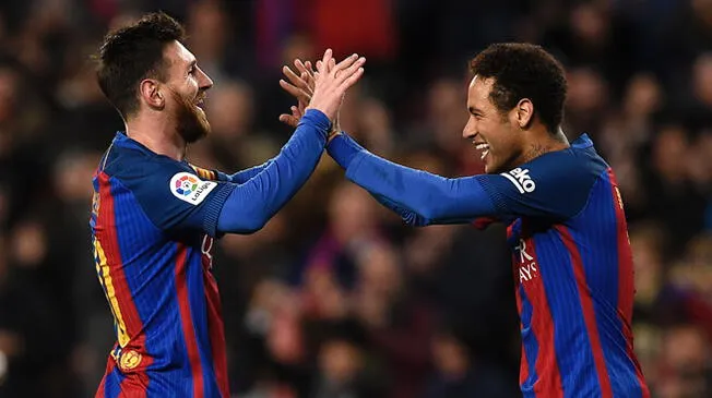 Lionel Messi y Neymar celebran un gol en el Barcelona.