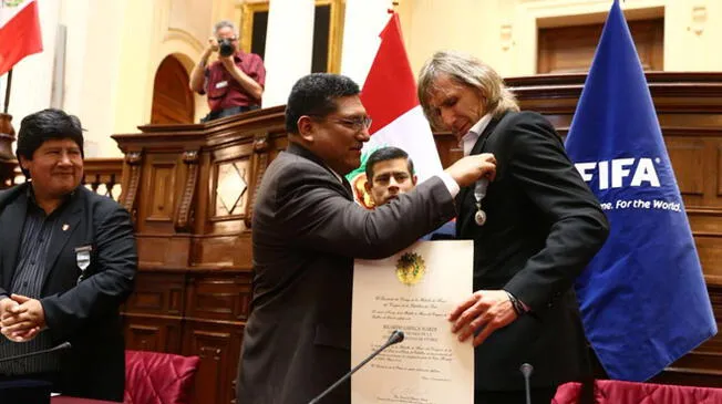 Ricardo Gareca el personaje del año que volvió a ser condecorado en Argentina