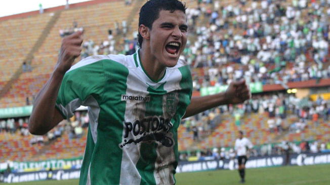 Giovanni Moreno celebra un gol durante su primera etapa en el Atlético Nacional.