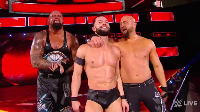 En WWE Monday Night Raw, The Bullet Club venció a Seth Rollins, Roman Reigns y Jason Jordan.
