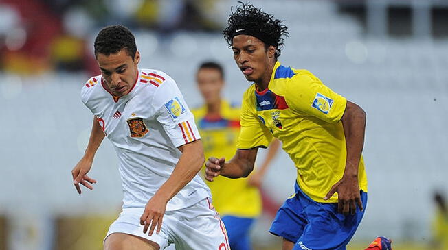 John Narváez enfrenta a Rodrigo en un España-Ecuador, por el Mundial Sub-2011.