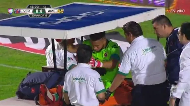 Pedro Gallese salió lesionado en el partido del Veracruz ante América.