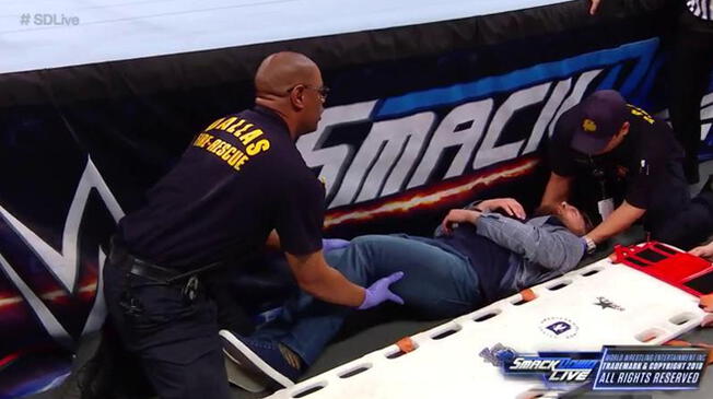 En WWE SmackDown, Kevin Owens y Sami Zayn agredieron a Daniel Bryan.