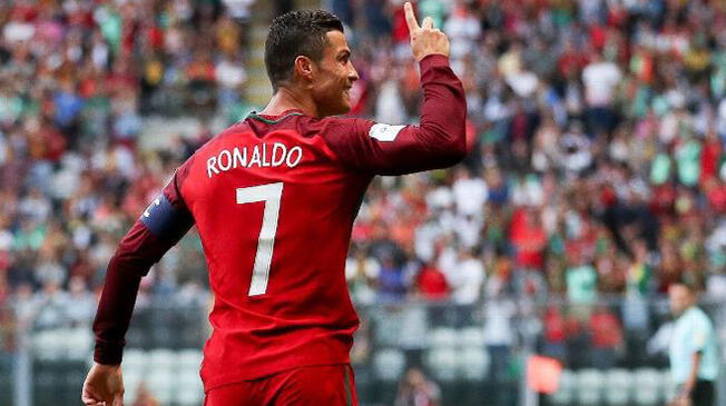 Cristiano Ronaldo es la principal carta de Fernando Santos.