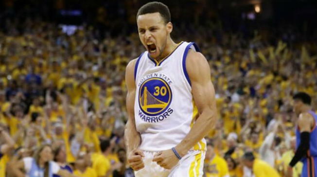 Stephen Curry podría regresar hoy en la formación titular de los Warriors. Foto: NBA.com