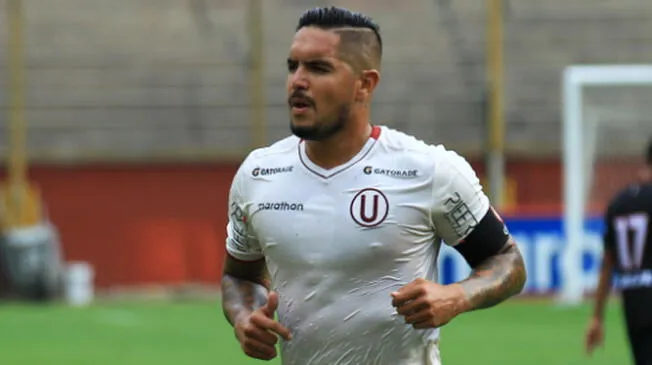 Juan Manuel Vargas suma 1 gol con Universitario de Deportes en la presente campaña 2018.