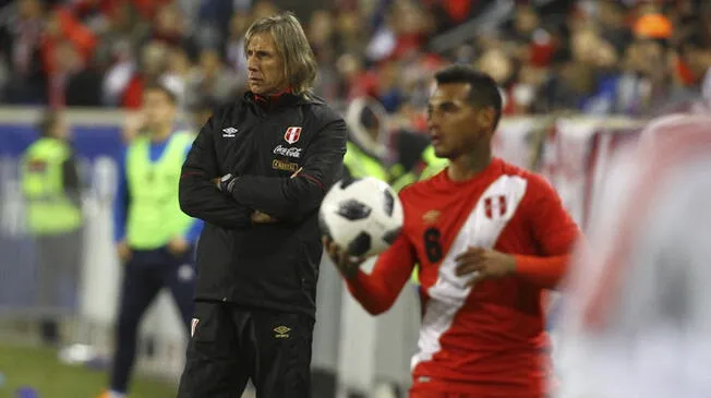 Ricardo Gareca dirige la selección peruana desde el 2015 