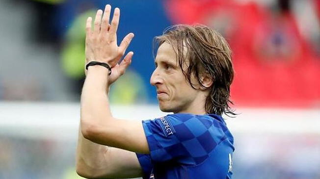 Luka Modric durante un partido con Croacia. Foto: EFE