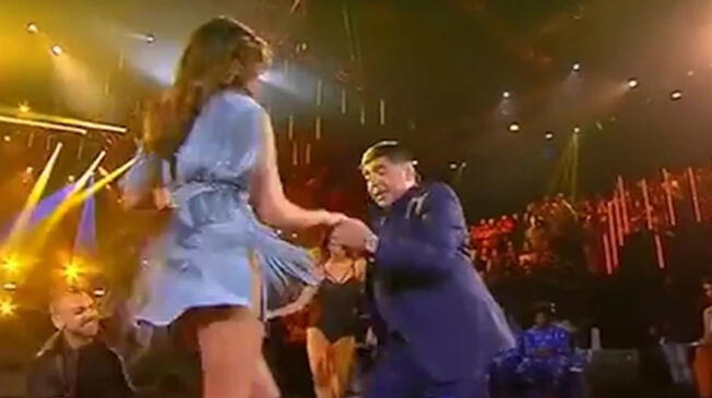 Diego Maradona sorprendió con su baile en el programa de televisión Amici.