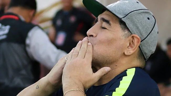 Diego Maradona dejó de ser entrenador del Al-Fujairah de la Segunda División de Emiratos Árabes Unidos tras no ascender a la máxima categoría.