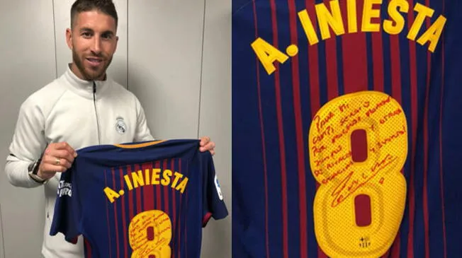 Sergio Ramos intercambió camisetas  con Andrés Iniesta. 