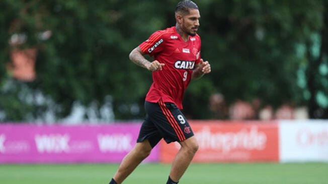 Paolo Guerrero entrenó con Flamengo y será titular ante Ponte Preta en la Copa de Brasil.
