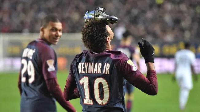 Neymar ya tiene reemplazo en PSG y llegaría desde la Bundesliga. Foto: EFE