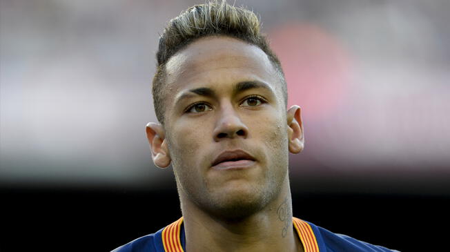 Neymar ganó varios títulos importantes con el Barcelona. Foto: EFE
