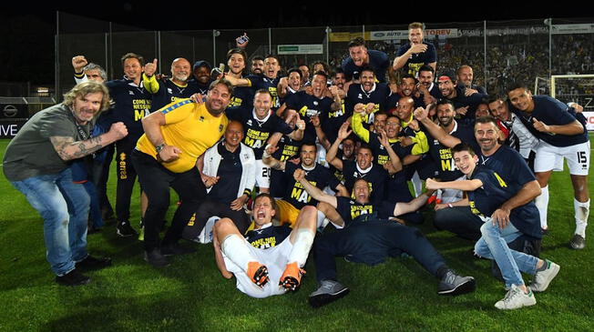 Parma ascendió a la Serie A tras tres años.