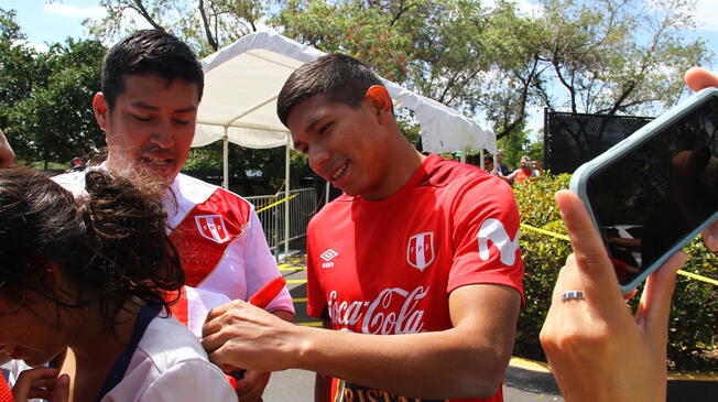 Edison Flores llegó ayer por la noche procedente de Dinamarca. 