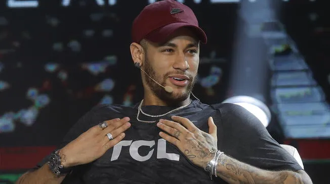 Neymar reveló con qué entrenador quisiera trabajar en los siguientes años. Foto: EFE