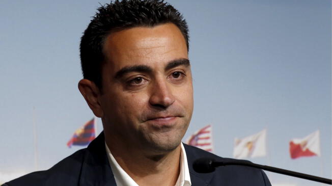 Xavi Hernández criticó duramente al Barcelona y halaga al Real Madrid.