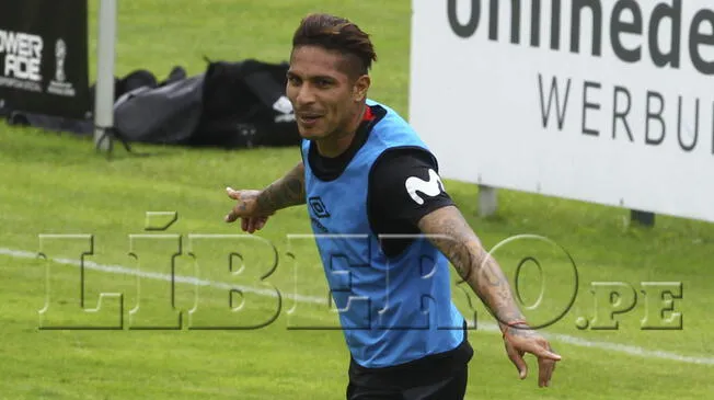 Paolo Guerrero demostró que está fino con un golazo en la práctica. Foto: Hugo Díaz / Líbero