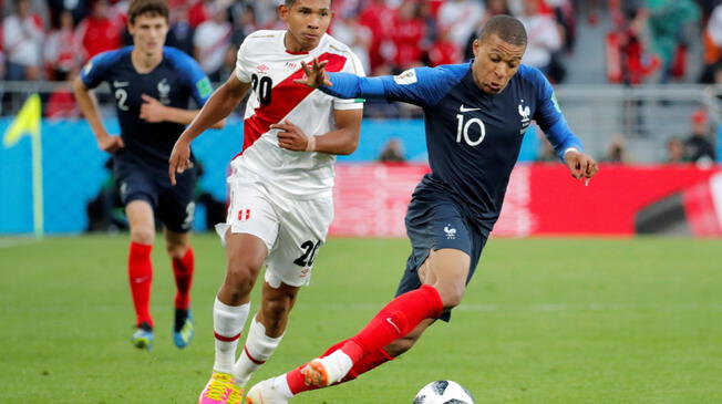 Kylian Mbappé puso el 1-0 de Francia contra Perú por el Mundial Rusia 2018. Foto: AFP