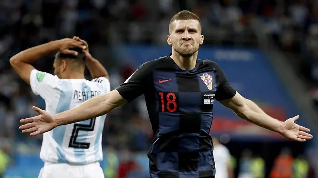 Ante Rebic celebra su gol a Argentina en el Mundial Rusia 2018.