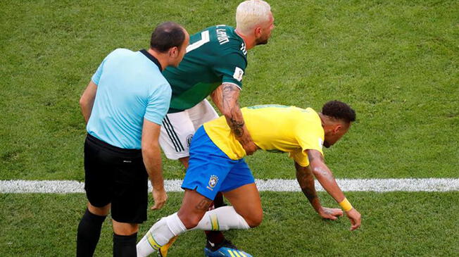 La Selección de Brasil venció 2-0 a México y se metió a los cuartos de final de Rusia 2018. | Foto: EFE 