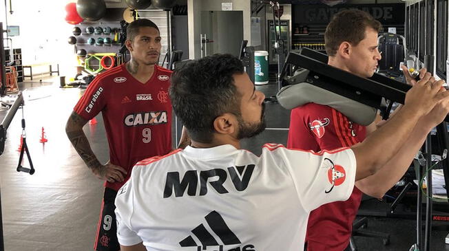 Paolo Guerrero regresó a Brasil y ya entrena con Flamengo