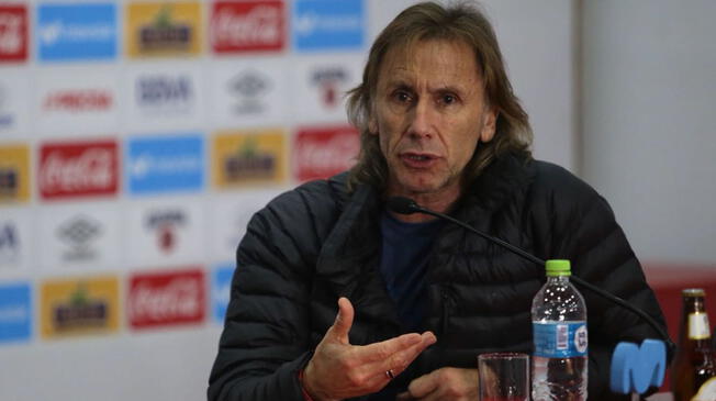 Ricardo Gareca da una conferencia de prensa para hablar de la selección peruana.