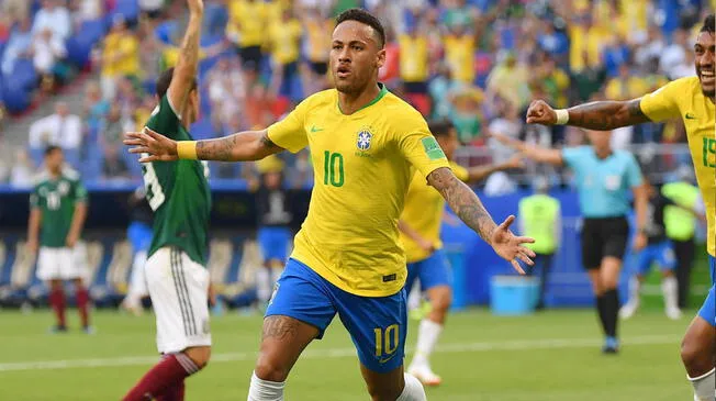 Neymar es la estrella de Brasil en el Mundial y ya lleva dos goles en el torneo. 