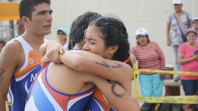 Atleta Naomi Espinoza logra clasificación histórica en Salinas, Ecuador