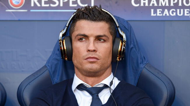 Cristiano Ronaldo podría escuchar una oferta del Manchester United a pesar de tener todo arreglado con Juventus. Foto: EFE