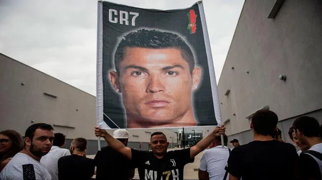 Cristiano Ronaldo a Juventus: Merchandising de CR7 es fantástico y los hinchas aclaman por su nuevo ídolo en Turín.