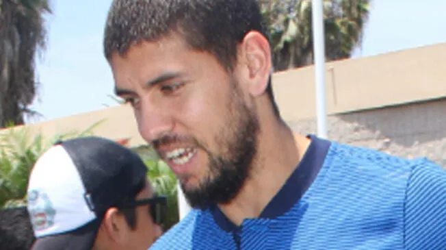 El ex futbolista de Alianza Lima regresó a su país para fichar por el club donde debutó profesionalmente. 