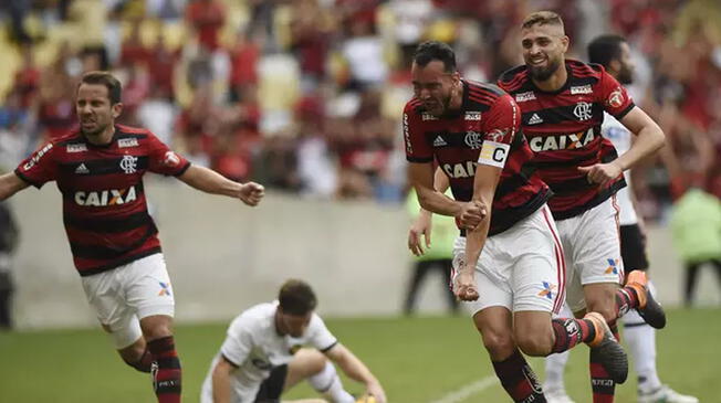 Flamengo venció 4-1 a Sport Recife con Paolo Guerrero por el Brasileirao
