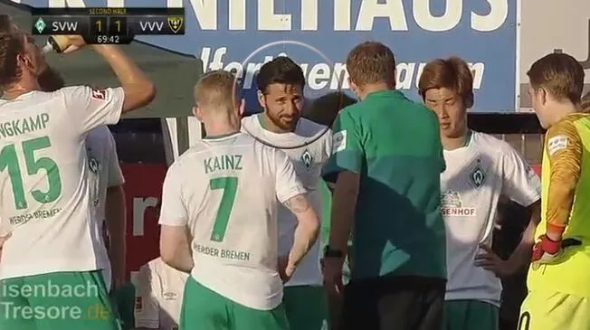 Claudio Pizarro debutó con el Werder Bremen en el amistoso ante VVV Venlo
