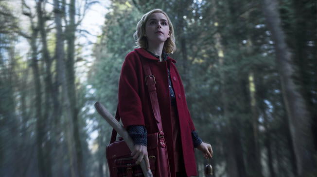 Netflix: Las primeras fotos de Sabrina, remake de la serie "Sabrina, la bruja adolescente"