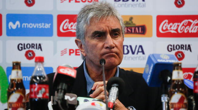 Juan Carlos Oblitas renunció a la FPF según periodista argentino.