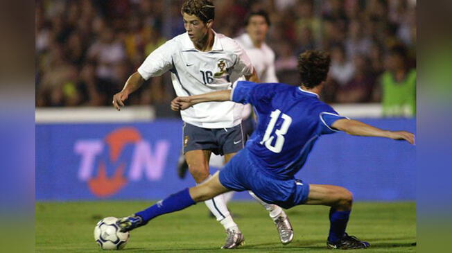 Hoy se cumplen 15 años del debut de Cristiano Ronaldo con la selección de Portugal [VIDEO]