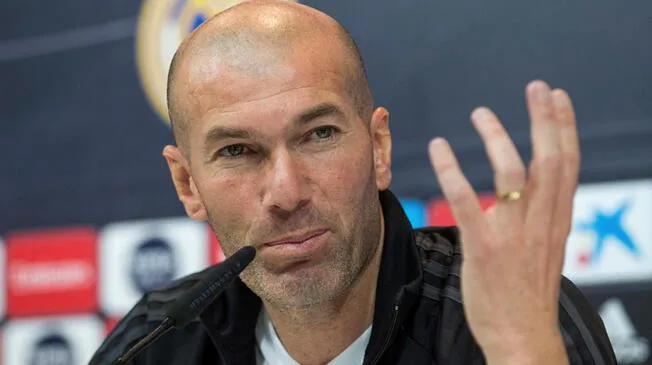 Zinedine Zidane habría pedido a Kroos, James, Cavani y Thiago para dirigir al Manchester United, en lugar de José Mourinho