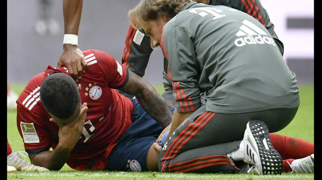 Corentin Tolisso se lamenta su lesión en el Bayern Múnich-Bayer Leverkusen.