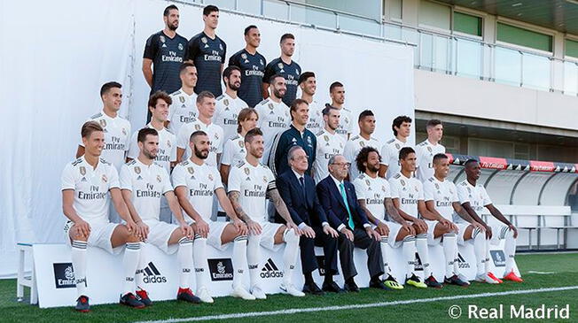 Real Madrid con Vinicius Jr: Fotografía oficial del plantel para la nueva temporada │ FOTOS