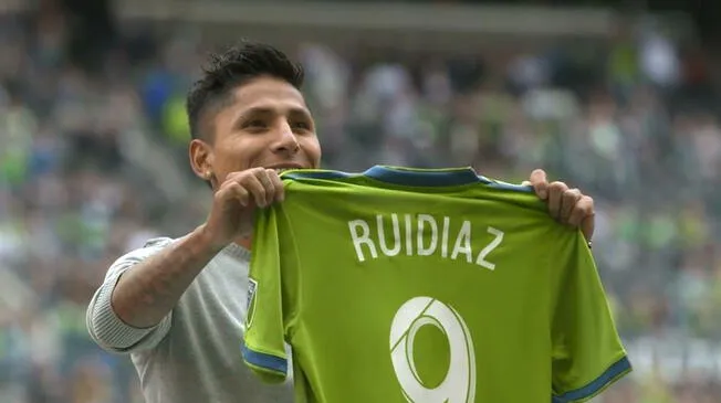 FIFA 19: Raúl Ruidíaz figura en el puesto 24 de los 30 mejores jugadores de la MLS [FOTO]