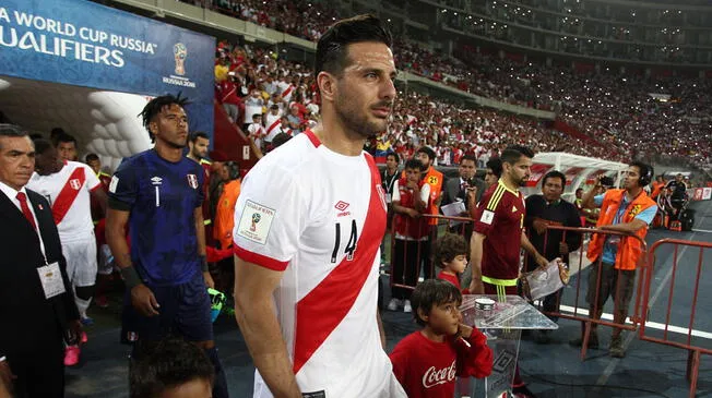 Claudio Pizarro jugó su último partido con Perú ante Uruguay-Perú (1-0) por Eliminatorias a Rusia 2018 (29/3/16).